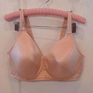 Playtex 42D tan bra